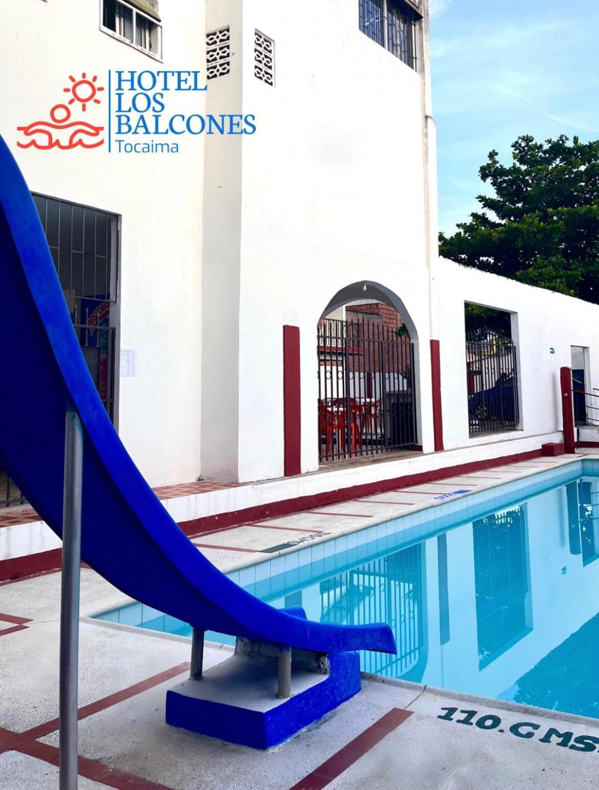 Balcones
